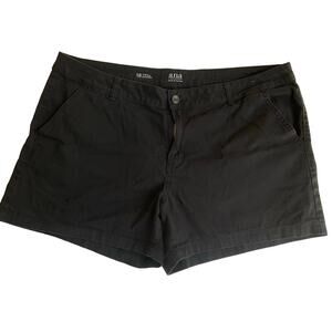 Anna Women Denim Shorts, Black Jeans, size 18 | 36